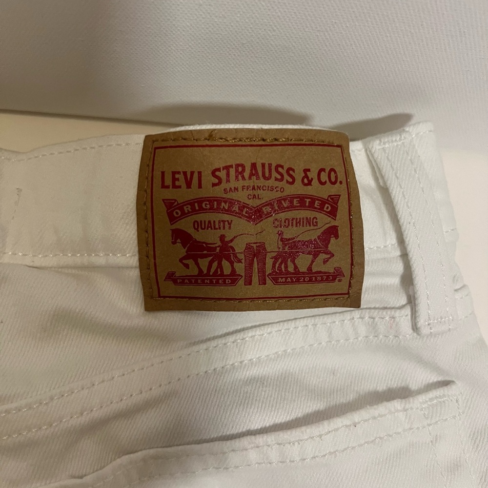 Levi’s White Jeans Denim - High Rise Straight Wedgie - Picture 7 of 10